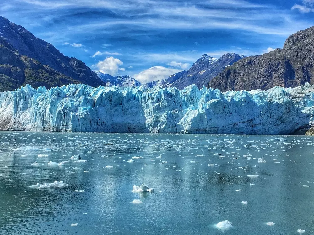 Floating pieces of ice