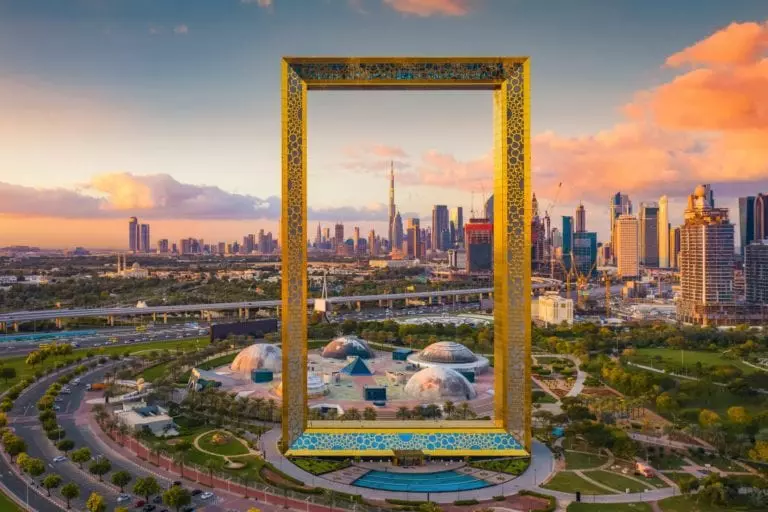 Large frame of dubai