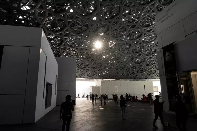 Roof inside louvre abu dhabi